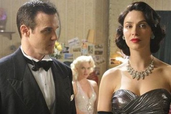 Titulky k Warehouse 13 S04E13 - The Big Snag
