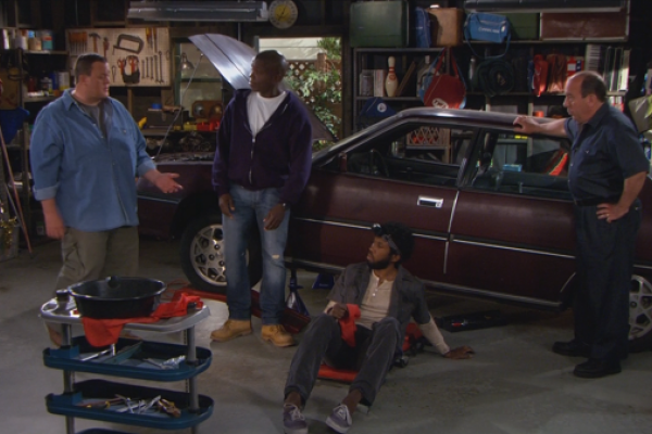 Titulky k Mike and Molly S04E18 - Mike's Manifold Destiny