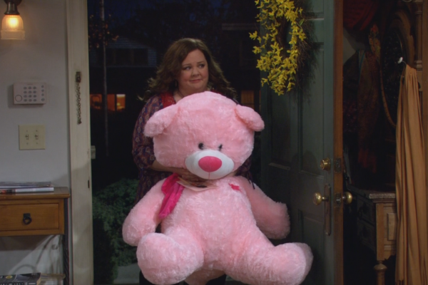 Titulky k Mike and Molly S04E20 - Sex, Lies and Helicopters