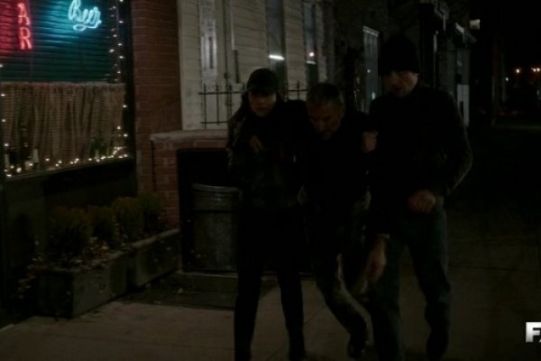 Titulky k The Americans S02E05 - The Deal