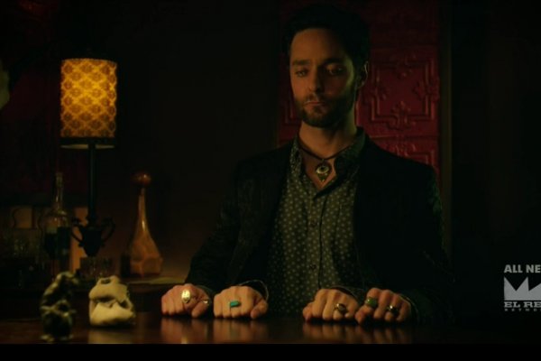 Titulky k From Dusk Till Dawn S02E08 - The Last Temptation of Richard Gecko