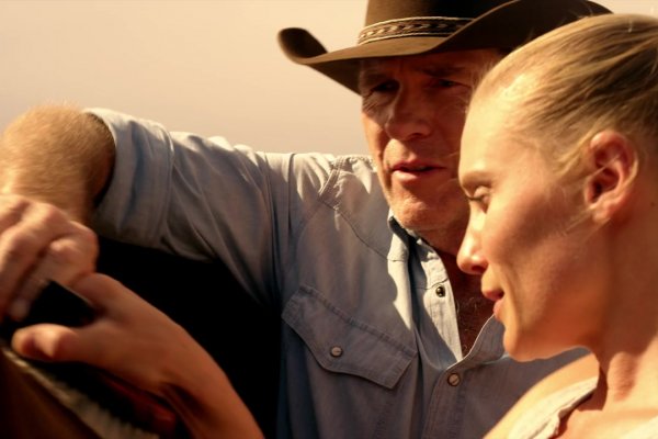 Titulky k Longmire S06E09 - Running Eagle Challenge