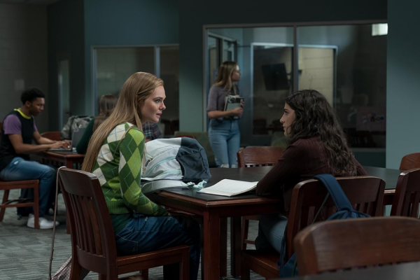 Titulky k The Girl from Plainville S01E03 - Never Have I Ever