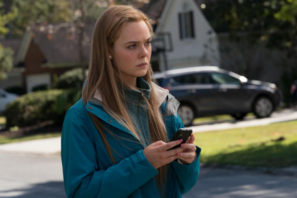 Titulky k The Girl from Plainville S01E04 - Can't Fight This Feeling