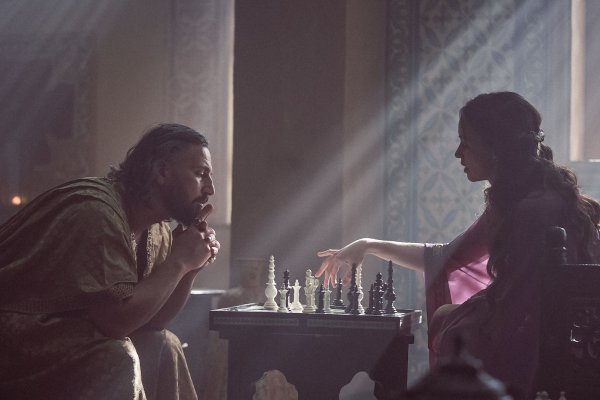 Titulky k Rise of the Raven S01E02 - S1.E2 ∙ Királyok Királya