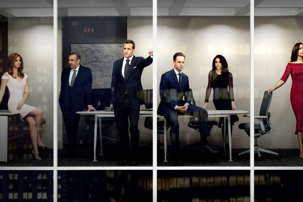 Titulky k Suits S01E03 - Inside Track